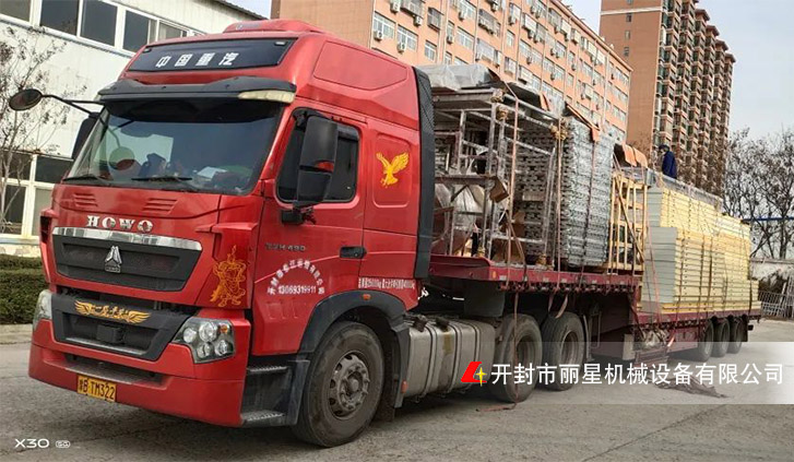 方便粉絲機裝車發(fā)貨 方便粉絲機裝車發(fā)貨