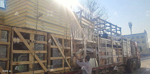 麗星方便粉絲生產(chǎn)線裝車 麗星方便粉絲生產(chǎn)線裝車